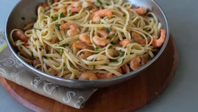 linguine com camarão ao alho e óleo